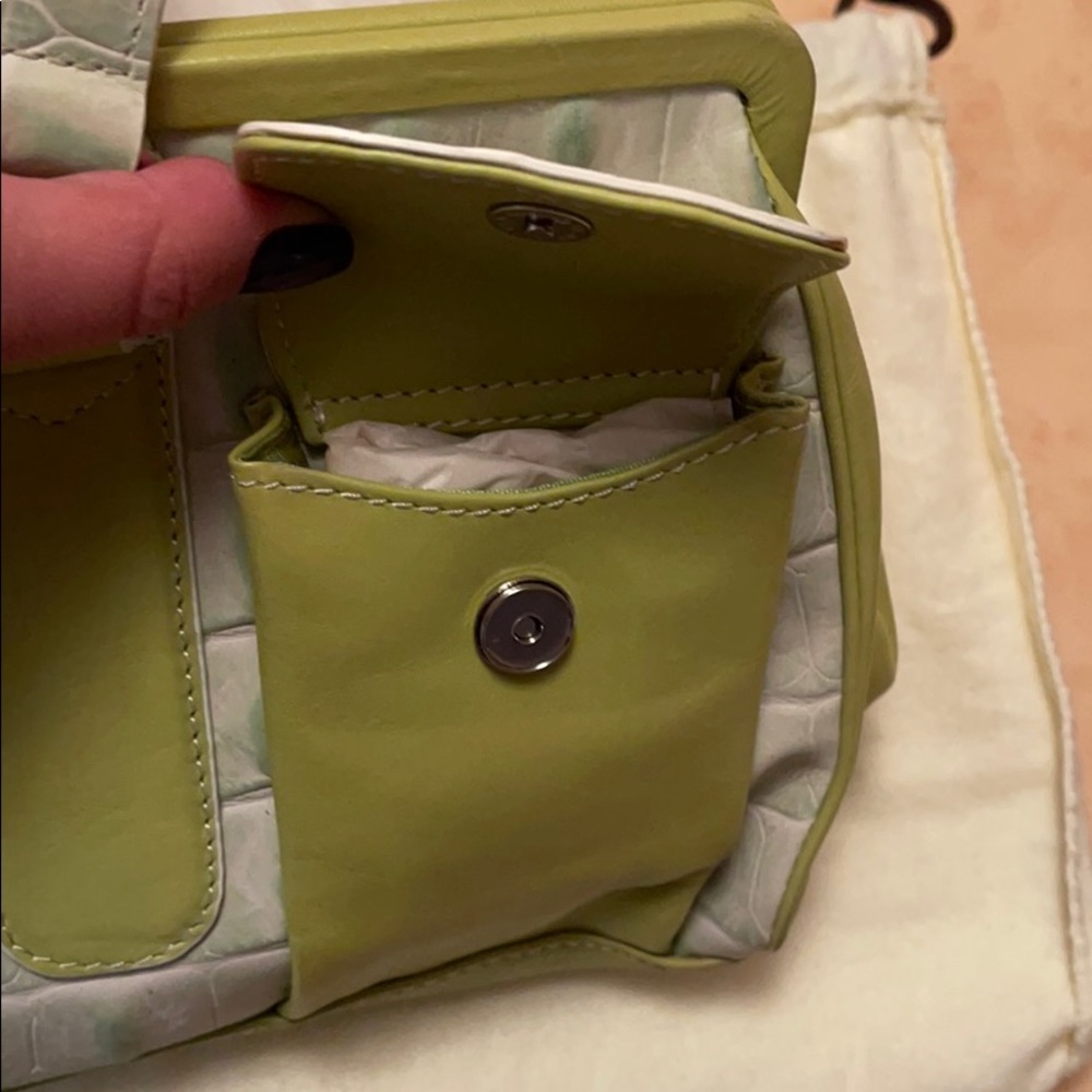 Sondra Roberts Faux Croc 🐊 Shoulder Bag Purse 💚 - Picture 3 of 14